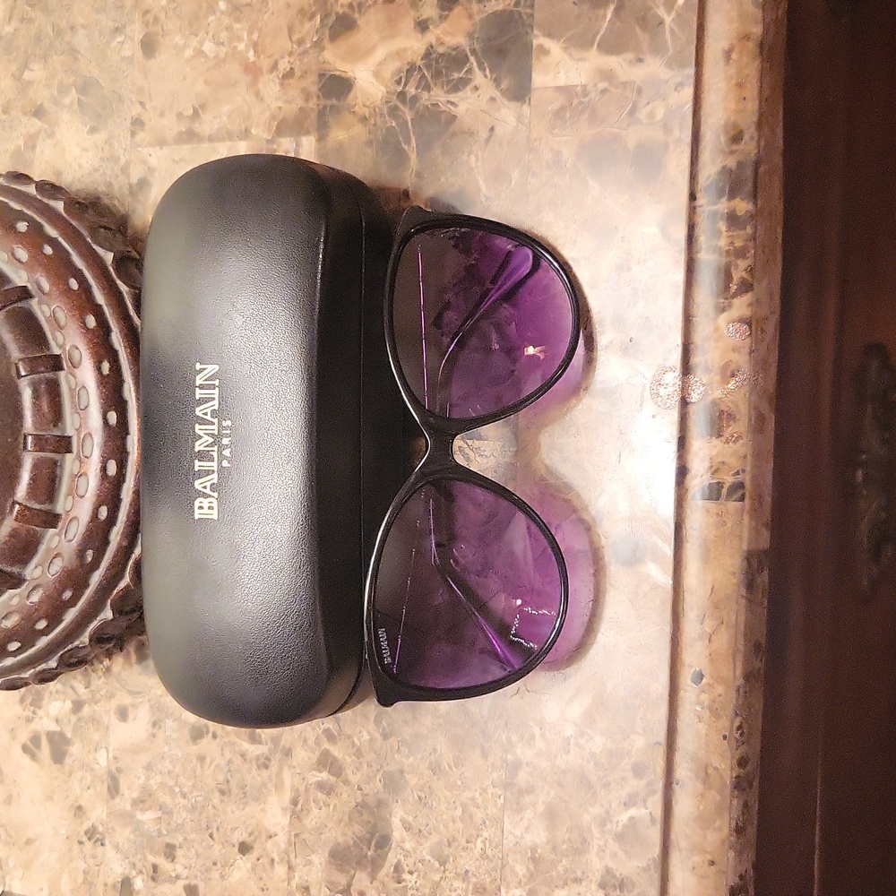 Sunglasses - Picture 2 of 6